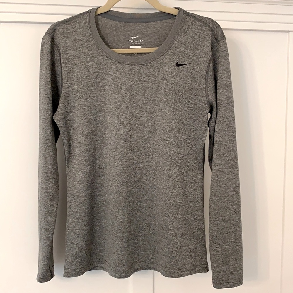 Nike Dri-Fit Long Sleeve Gray Top S